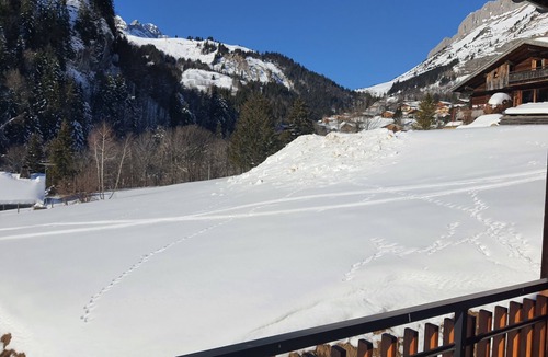 La Giettaz Apartment | Le Borderan - Two Bedroom Apartment, Sleeps 4