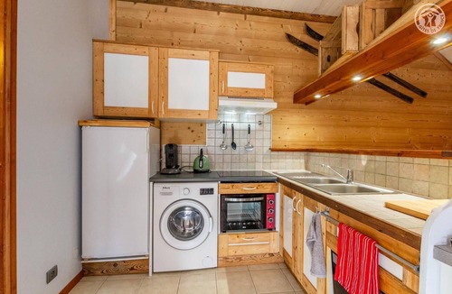 Marthod House | LE CHALET DE LA SOURCE