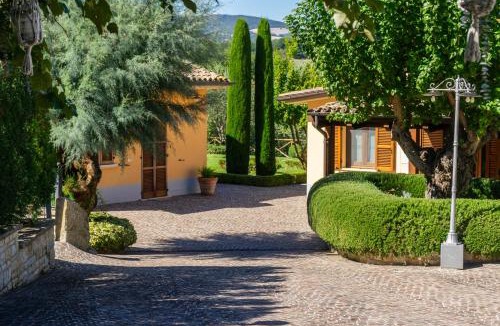 SantʼIppolito Bed & Breakfast | Le Fontanelle Country House