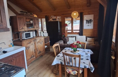 Hery-sur-Ugine Ski Chalet | Le lodge des ours Located just a few minutes from the Espace Diamant, with sublime views.