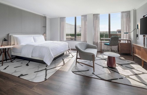Connecticut Ave - K Street Hotel | Le Meridien Washington, D.C., The Madison