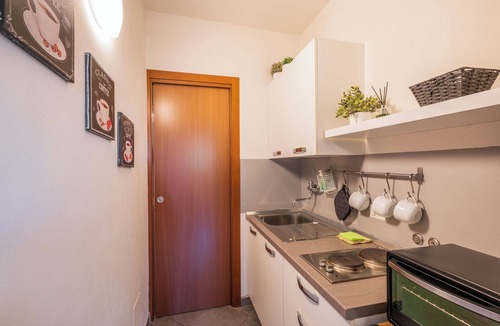 Arezzo Apartment | LE ORTENSIE Independent mini-apartment outdoor space and small garden