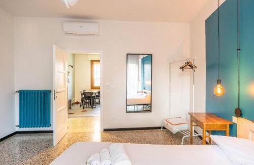San Donato House | Le stanze in Fiera, Bologna by Short Holidays