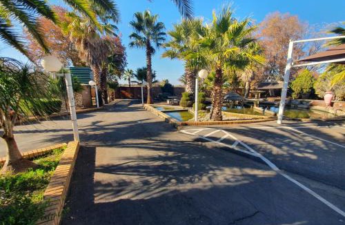 Kuruman Cabin | Leach Lodge