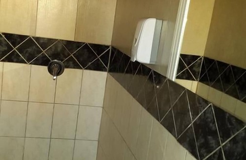 Greater Johannesburg Metropolitan Area Cabin | Legacy Guest Lodge