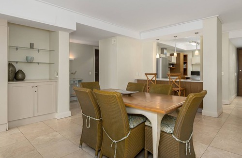 Victoria and Alfred Waterfront Apartment | Leisure Living on the Canals