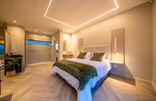 Simondium House | LEO Sky Farm Cottages
