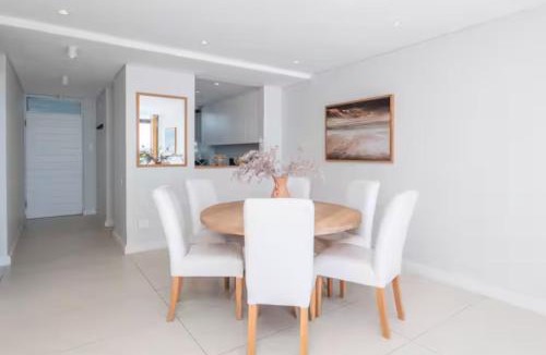 Camps Bay Apartment | Leppelle Atlantic Sandy Retreat