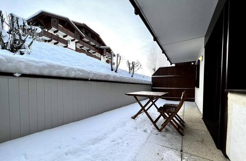 Flumet Apartment | Les Chalets Des Evettes - 3 Rooms for 6 People