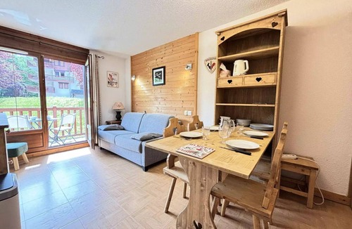 Flumet Apartment | Les Evettes Chalets - Apartment at the foot of the slopes of the diamond space
