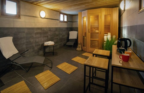 Seez Ski Chalet | Les moulins d'Angelina - luxury stay for 8 close to pistes - OVO Network