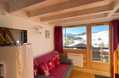 Les Saisies Apartment | Les Saisies - 3-room apartment for 8 people, 2 bathrooms, piste view, parking