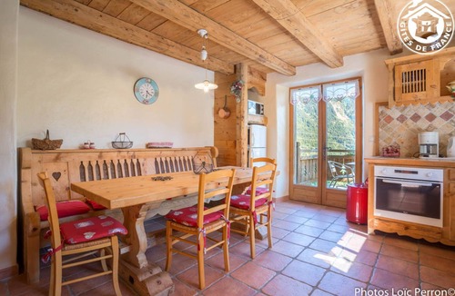 Le Cornix House | LES SAPINS - UGINE - Gîte