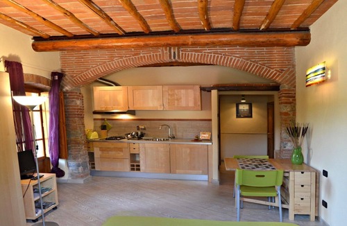 Scandicci Apartment | Libeccio studio apartment with panoramic view of the hills