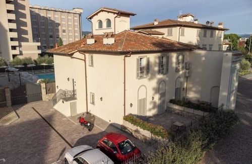 Novoli - San Donato Apartment | Limonaia 1 | Apartment Villa Carobbi