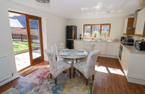 Frampton on Severn Cottage | Little Barn