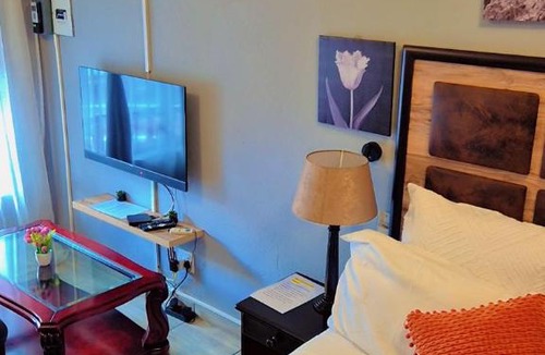 Rustenburg House | Little Haven!