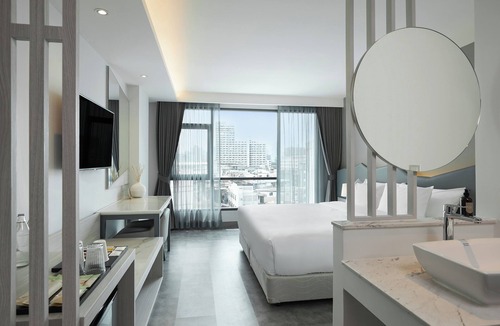 Ratchathewi Hotel | Livable Hotel Bangkok