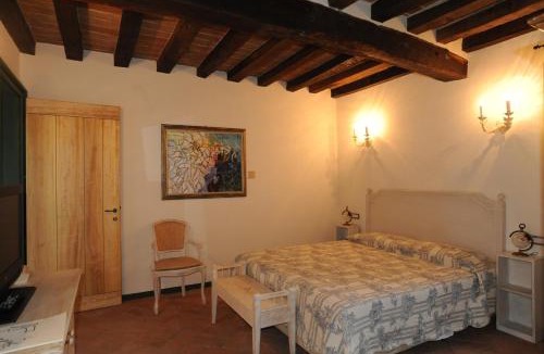 San Pietro in Cerro House | Locanda Del Re Guerriero