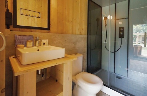 Noord-Scharwoude Cabin | Lodgetent 2 L