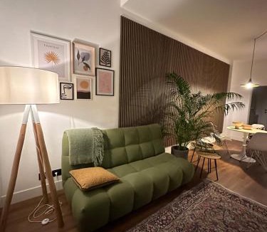 Cremona Apartment | LOFT MANZONI 37