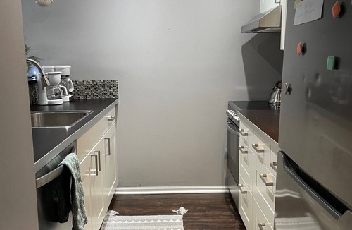 Lower Lonsdale Apartment | Lonsdale Quay Apartment