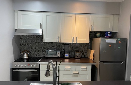 Lower Lonsdale Apartment | Lonsdale Quay Apartment
