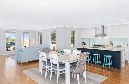 Kioloa House | Lovedaze - 10 Boomer Cres
