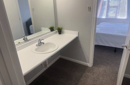 Temple Hills Apartment | Lovely 1-bedroom apartment near MGM