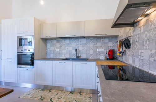 Donoratico Apartment | Lovely apartment for 7 people with A/C, WIFI and pets allowed