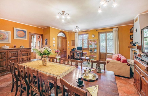Monte San Savino House | Lovely home in Monte San Savino -AR-