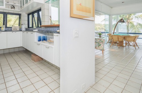 Vila Velha House | LuxoBrasil #AR15 Casa Blanca 07 Bedrooms Angra Vacation Rentals