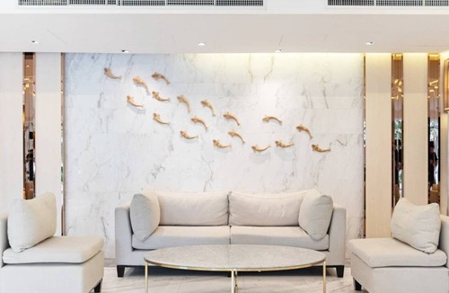 Sukhumvit Condo | Luxurious exclusive Suite 2 BR near BTS Thonglor 家庭奢华房近通罗站 U8