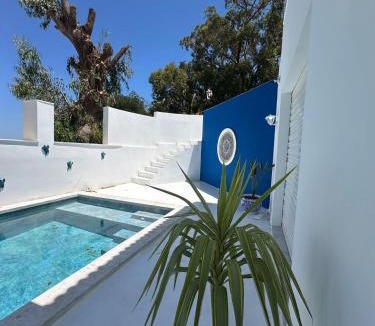 Marsa Cube Villa | Luxurious 4-Bedroom Villa with Private Pool in Marsa Tunisie