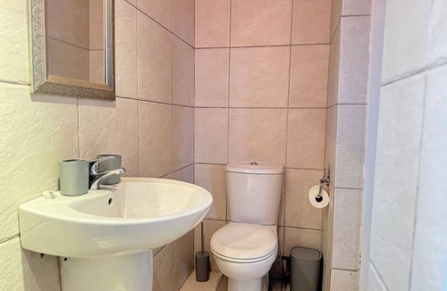 Greater Johannesburg Metropolitan Area House | Luxurious Cottage A