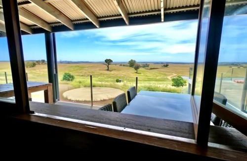 Springrange House | Luxurious Country Estate 6 BR 6 Bathroom