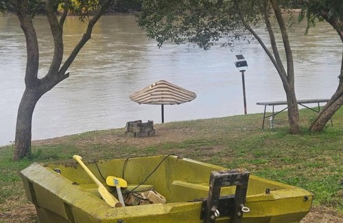 Lindequesdrif House | Luxurious Riverside Retreat in Lindequesdrif, Vaal River