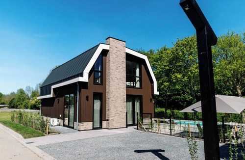 Waarland House | Luxury 12-person villa in Waarland with 6 bedrooms, private indoor pool, hot tub, and plenty of peace, space, and comfort.
