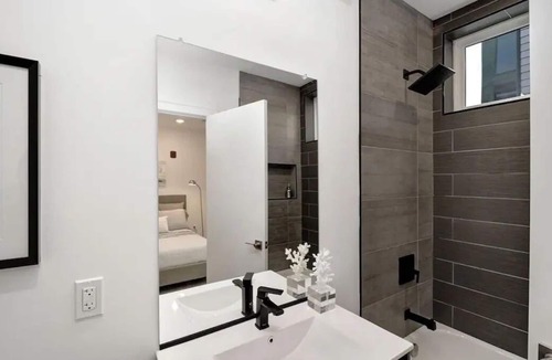 Brookland Apartment | Luxury 2BR Condo in DC