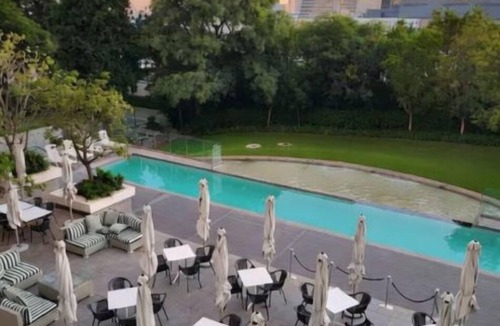 Greater Johannesburg Metropolitan Area Apartment | Luxury 2BR Embassy Towers Apartment and spa. Sandton.