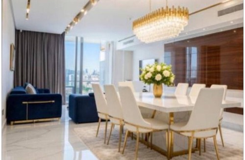 Greater Johannesburg Metropolitan Area Apartment | Luxury 2BR Embassy Towers Apartment and spa. Sandton.