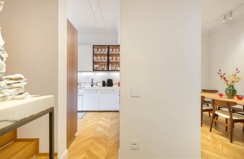 Le Cure House | Luxury 3-bedroom Villa Apartment with AC in Firenze