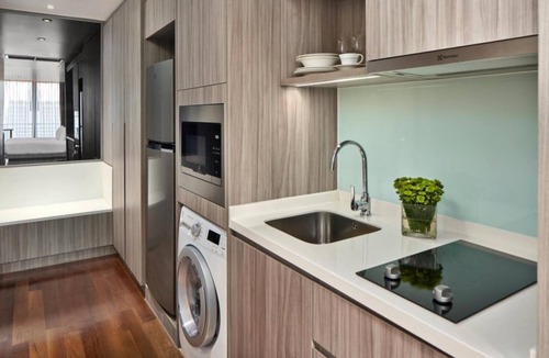 Khlong Toei Nuea Apartment | LUXURY 3 BEDROOM APARTMENT WITH BALCONY IN KHLONG TOEI NUA- BANGKOK