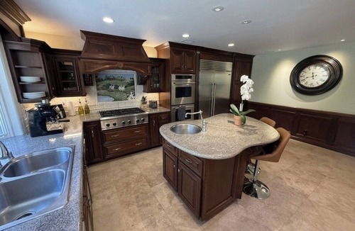 Thousand Oaks House | Luxury 5BR Westlake Village home with pool & spa