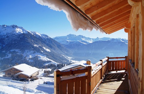 Hauteluce Ski Chalet | Luxury cabin - magnificent view on the Mont Blanc 15 beds. Easy access