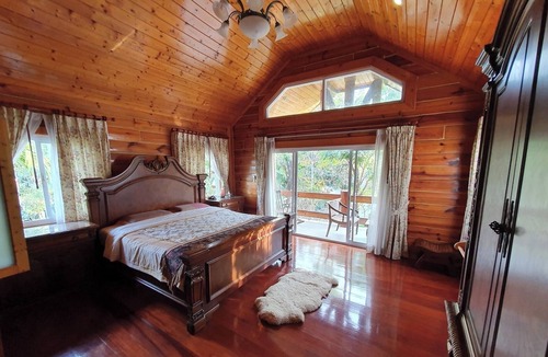 Khanong Phra Villa | LUXURY CABIN POOL VILLA, KHAO-YAI