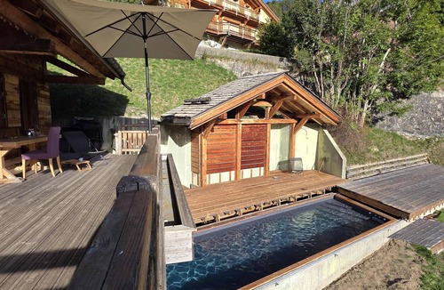 Beaufort Ski Chalet | Luxury Chalet, Swimming Pool, SPA with Jacuzzi and Sauna, Large Terrace & Views