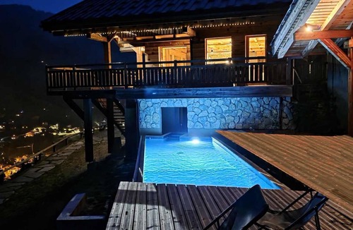 Beaufort Ski Chalet | Luxury Chalet, Swimming Pool, SPA with Jacuzzi and Sauna, Large Terrace & Views