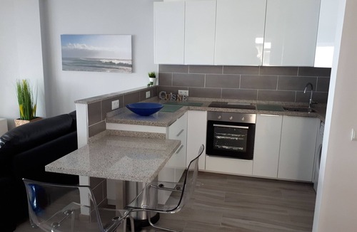 Benalmadena Costa Apartment | Luxury First-Line Beach-Front Apt VFT/MA 02508 Wifi, UK TV, Air Con