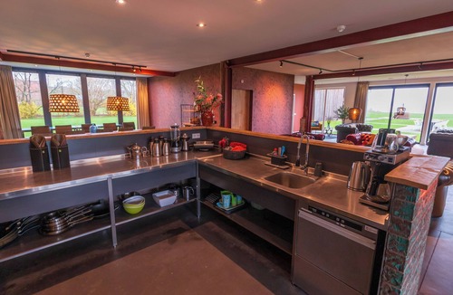 Ellertshaar Villa | Luxury group accommodation with hot tub